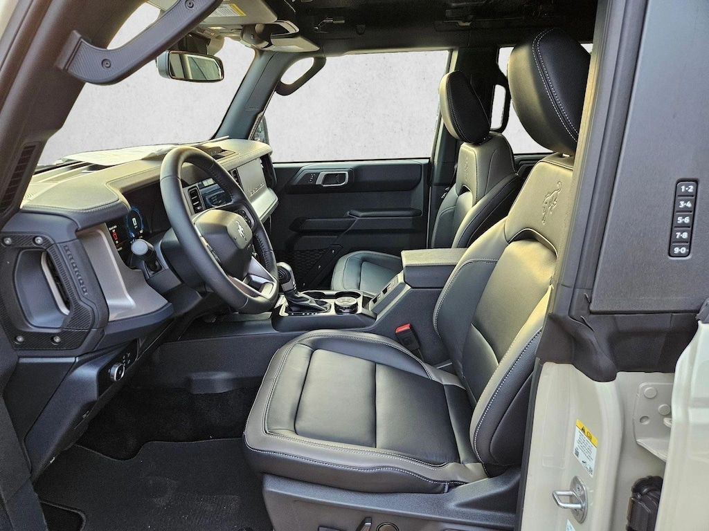New 2026 Ford Bronco Outer Banks SUV