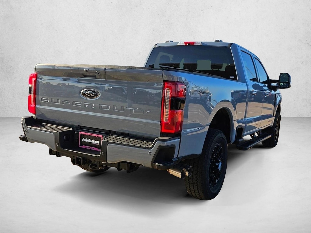 New 2026 Ford F-250 LARIAT Truck Crew Cab