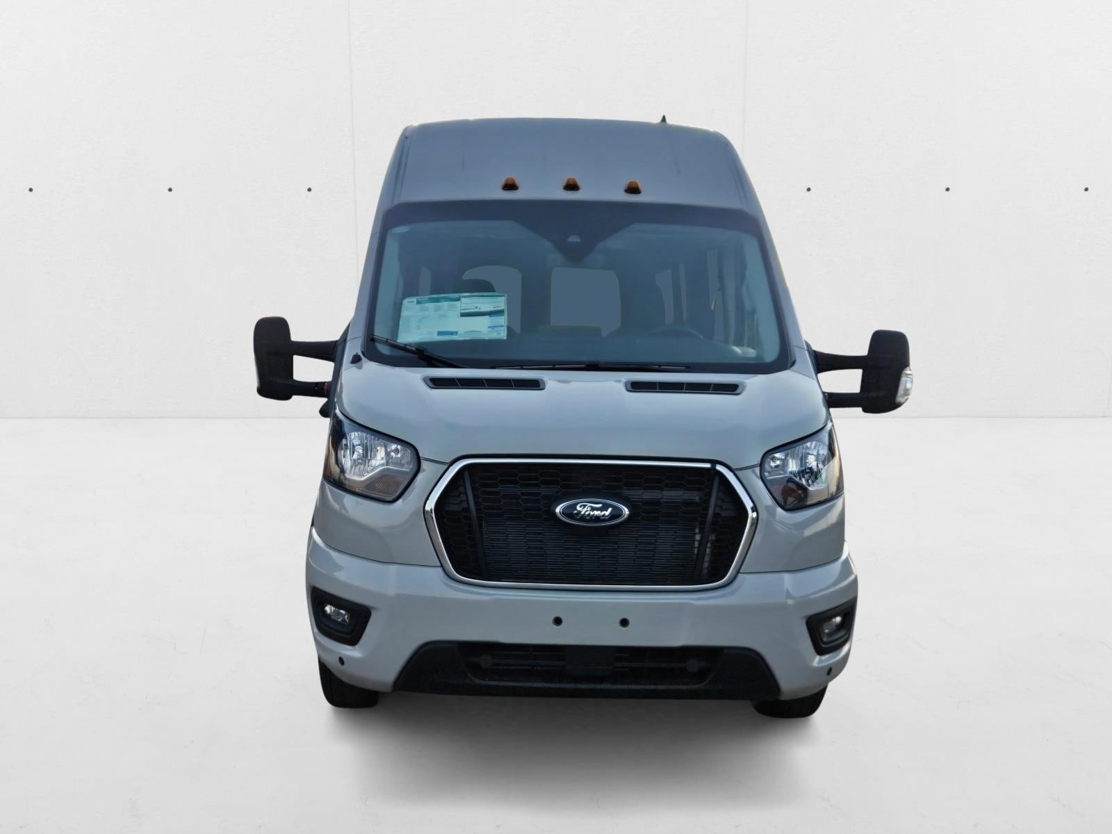 2025 Ford Transit Passenger Van XLT - Photo 6