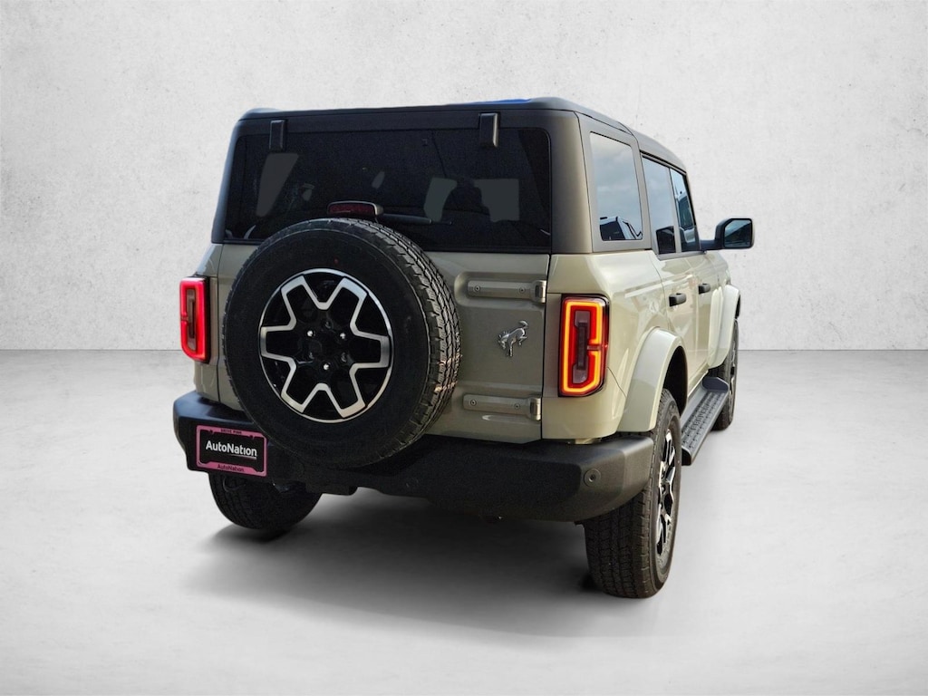 New 2026 Ford Bronco Outer Banks SUV