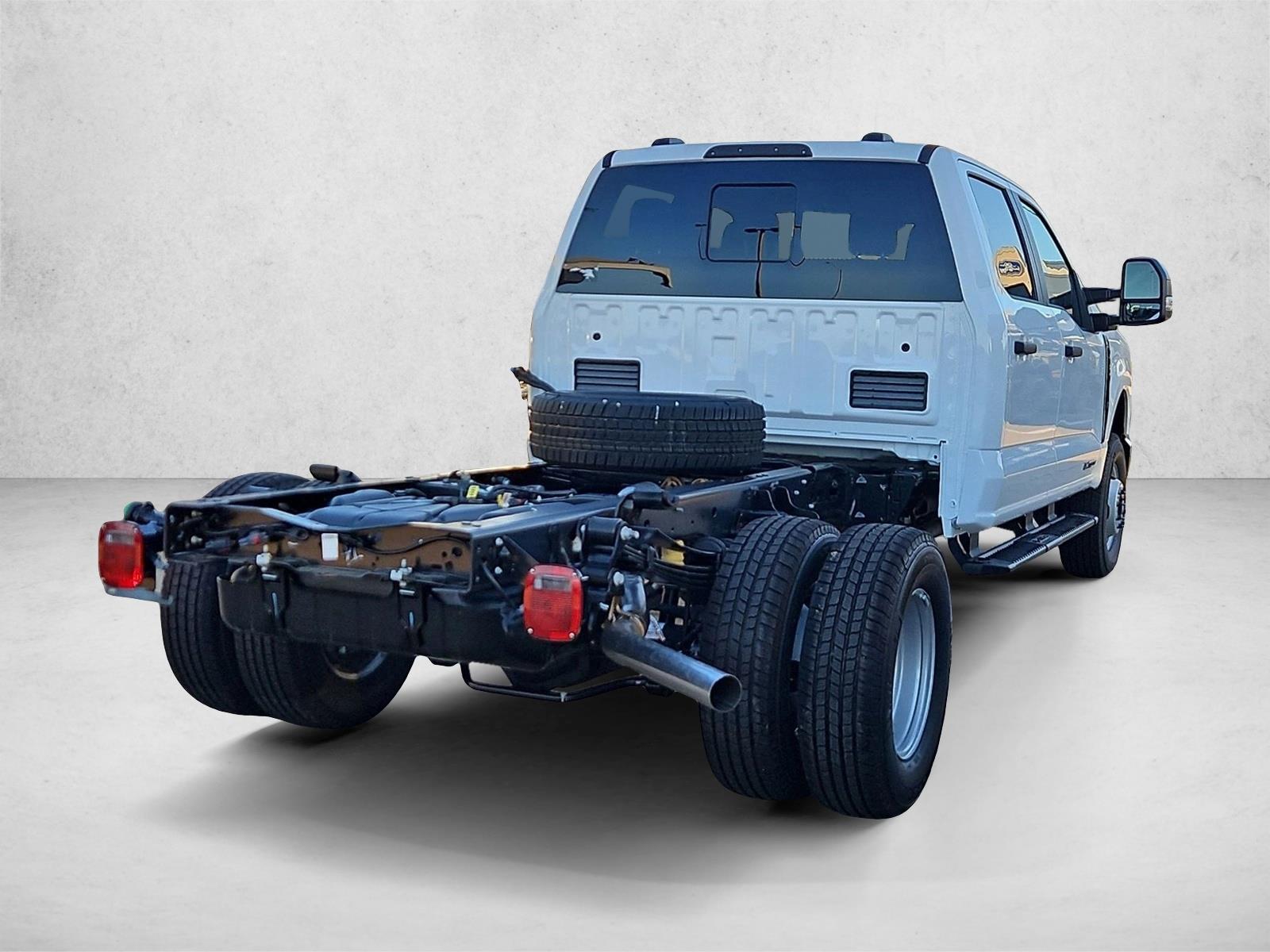 New 2027 Ford F-350 Chassis XL Truck Crew Cab