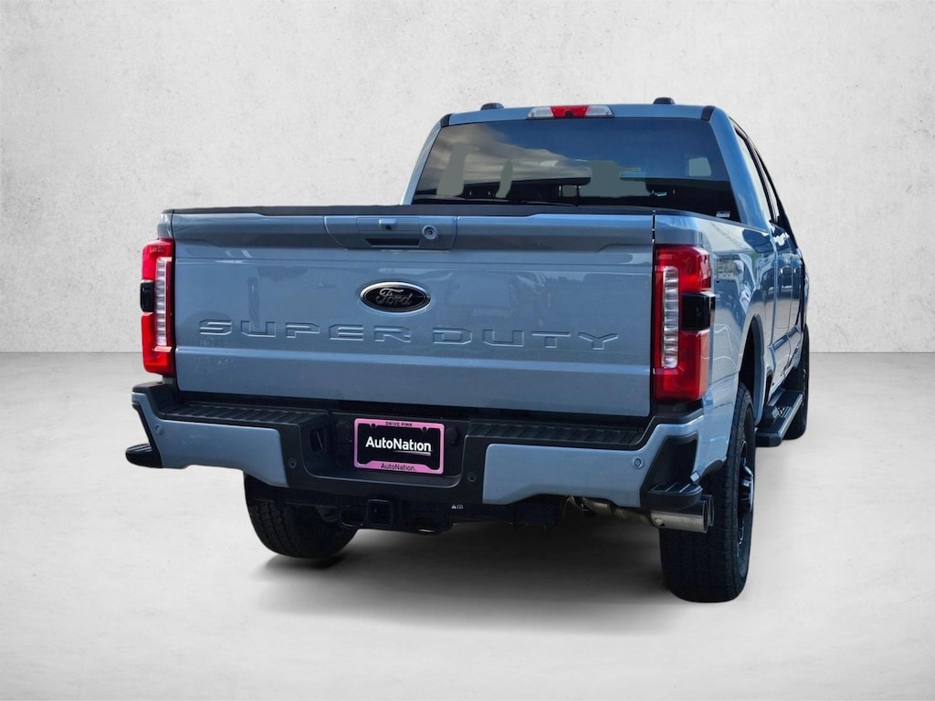 New 2026 Ford F-250 LARIAT Truck Crew Cab