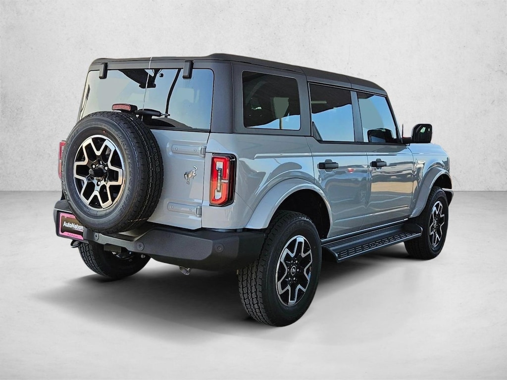 New 2026 Ford Bronco Outer Banks SUV