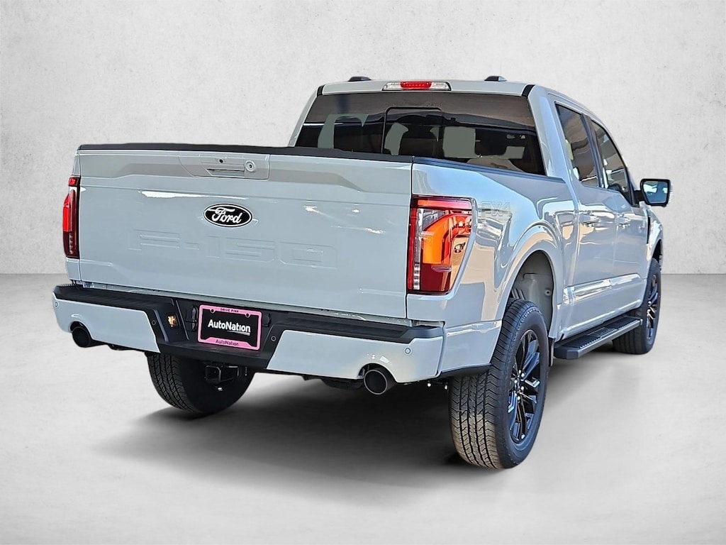 New 2026 Ford F-150 LARIAT Truck SuperCrew Cab