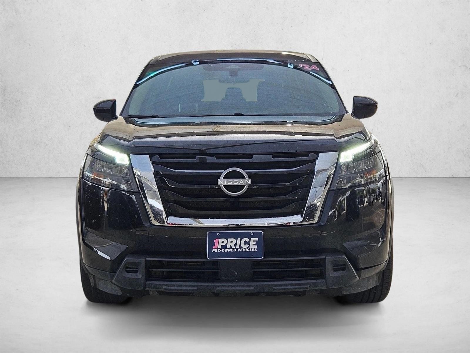 Used 2024 Nissan Pathfinder S SUV