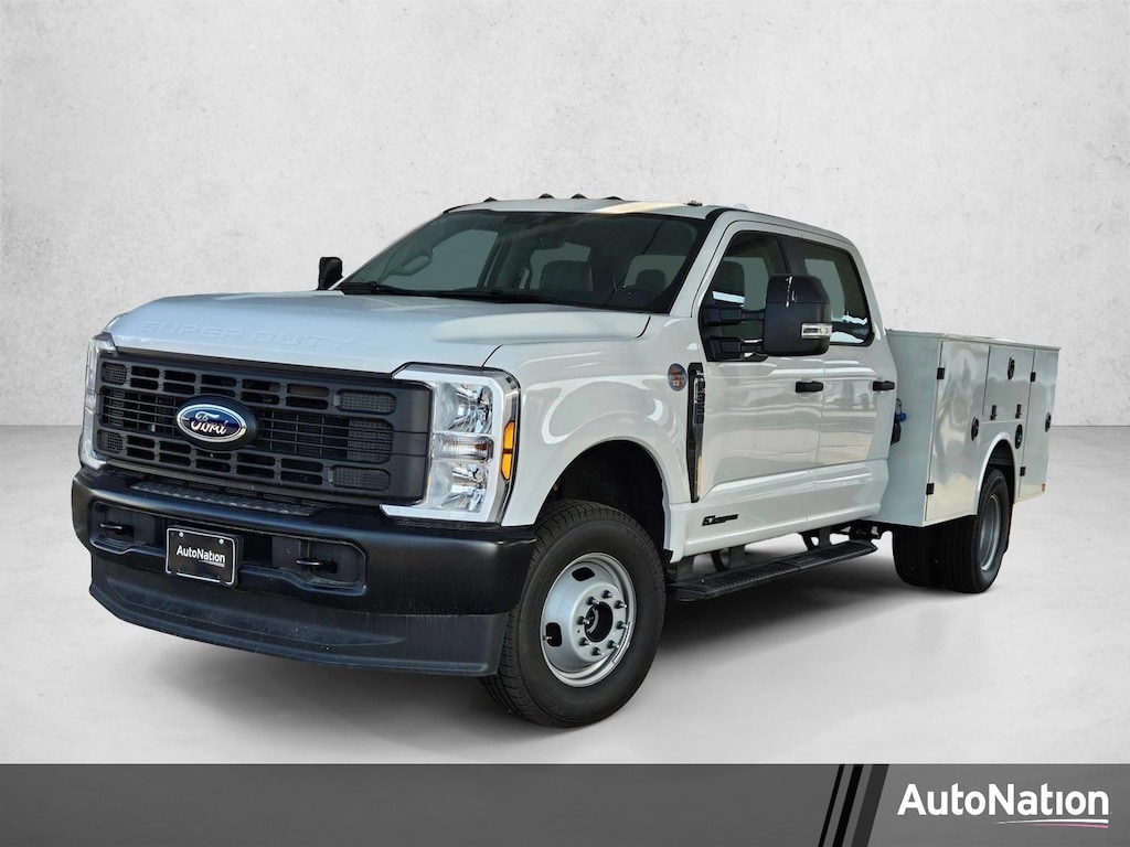 New 2026 Ford F-350 Chassis XL Truck Crew Cab