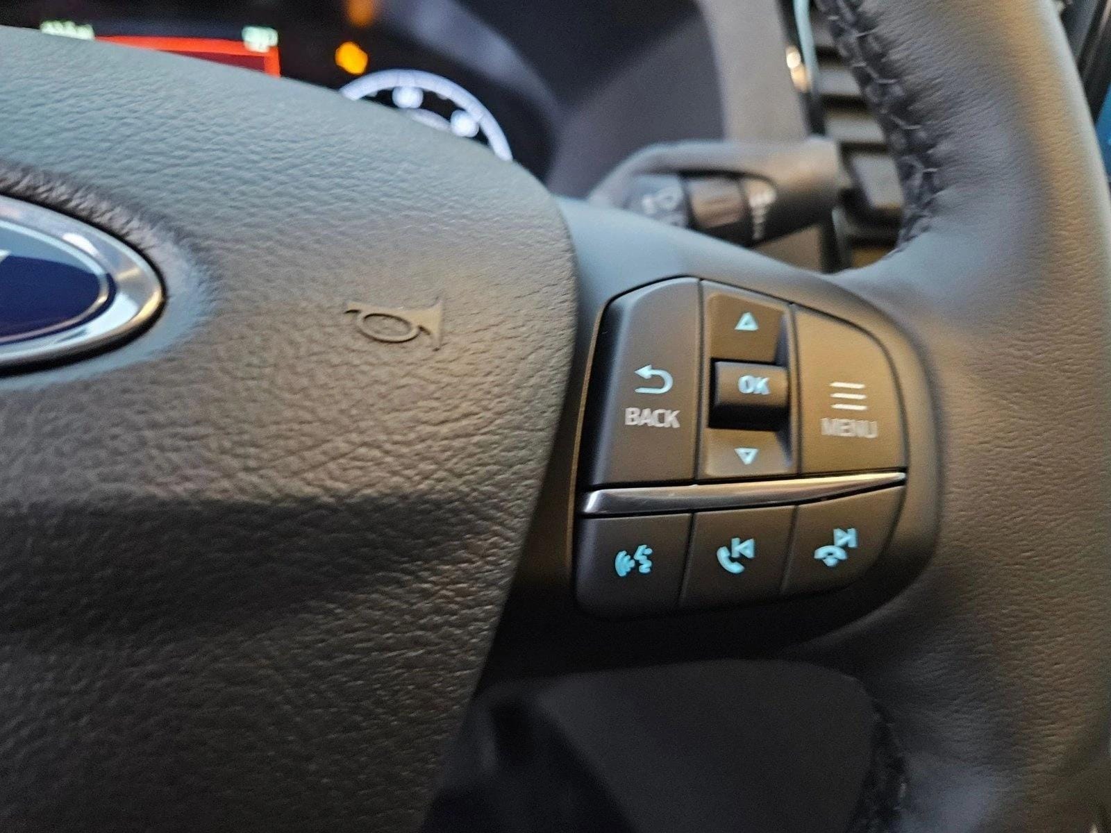2025 Ford Transit Passenger Van XLT - Photo 13