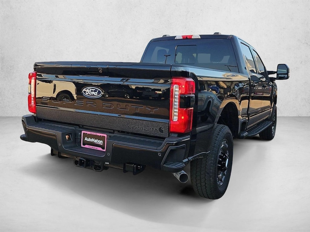New 2027 Ford F-250 XLT Truck Crew Cab