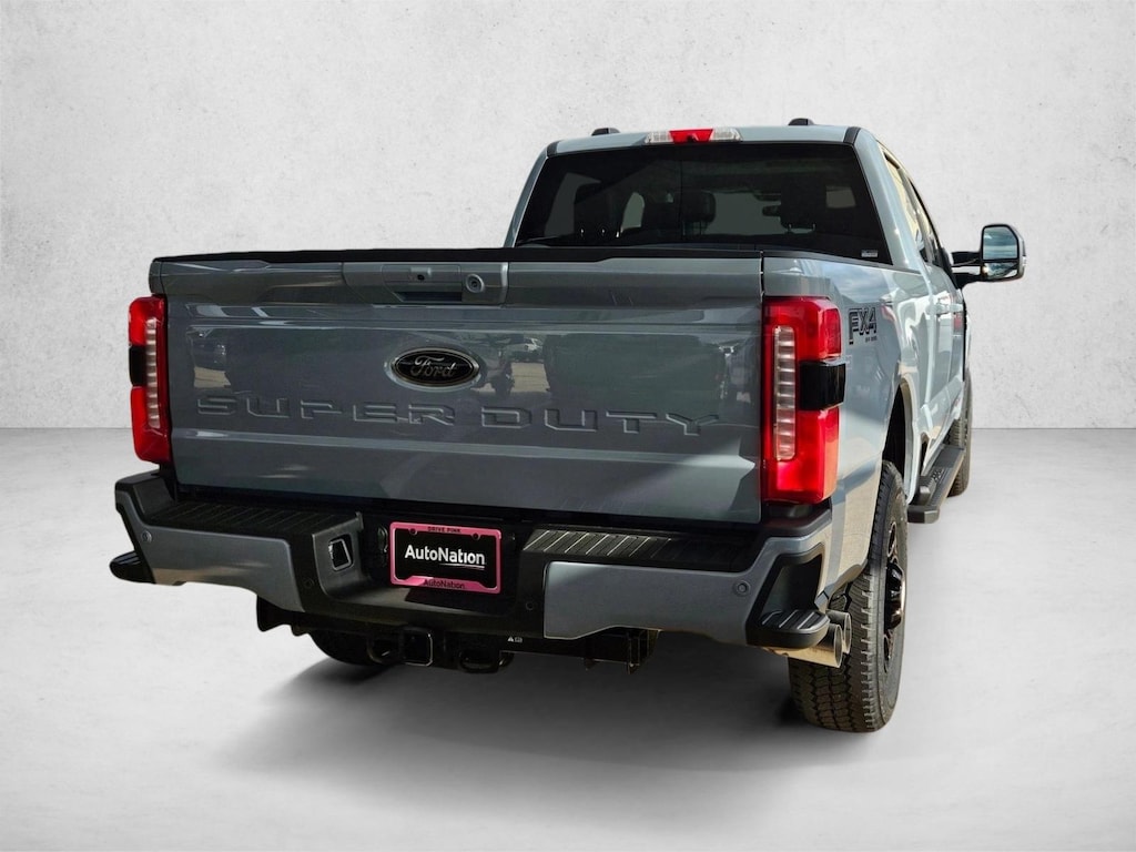New 2026 Ford F-250 LARIAT Truck Crew Cab