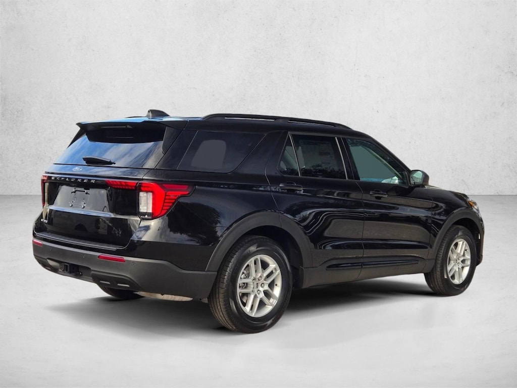 New 2026 Ford Explorer Active w/200A Pkg SUV