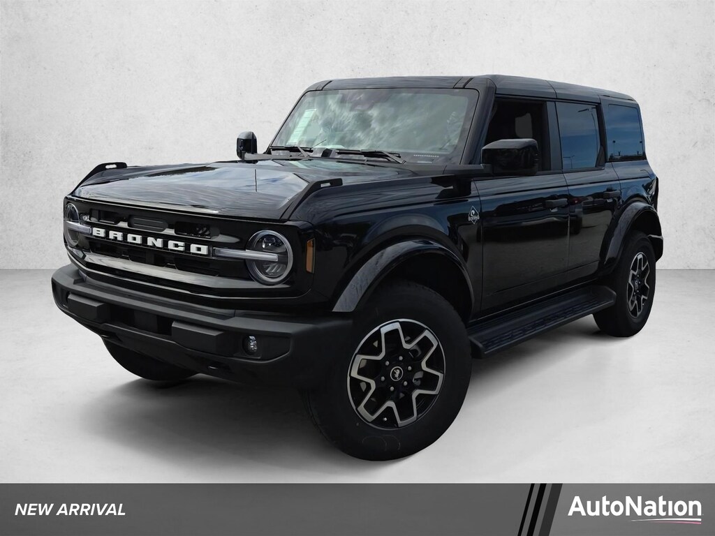 New 2026 Ford Bronco Outer Banks SUV