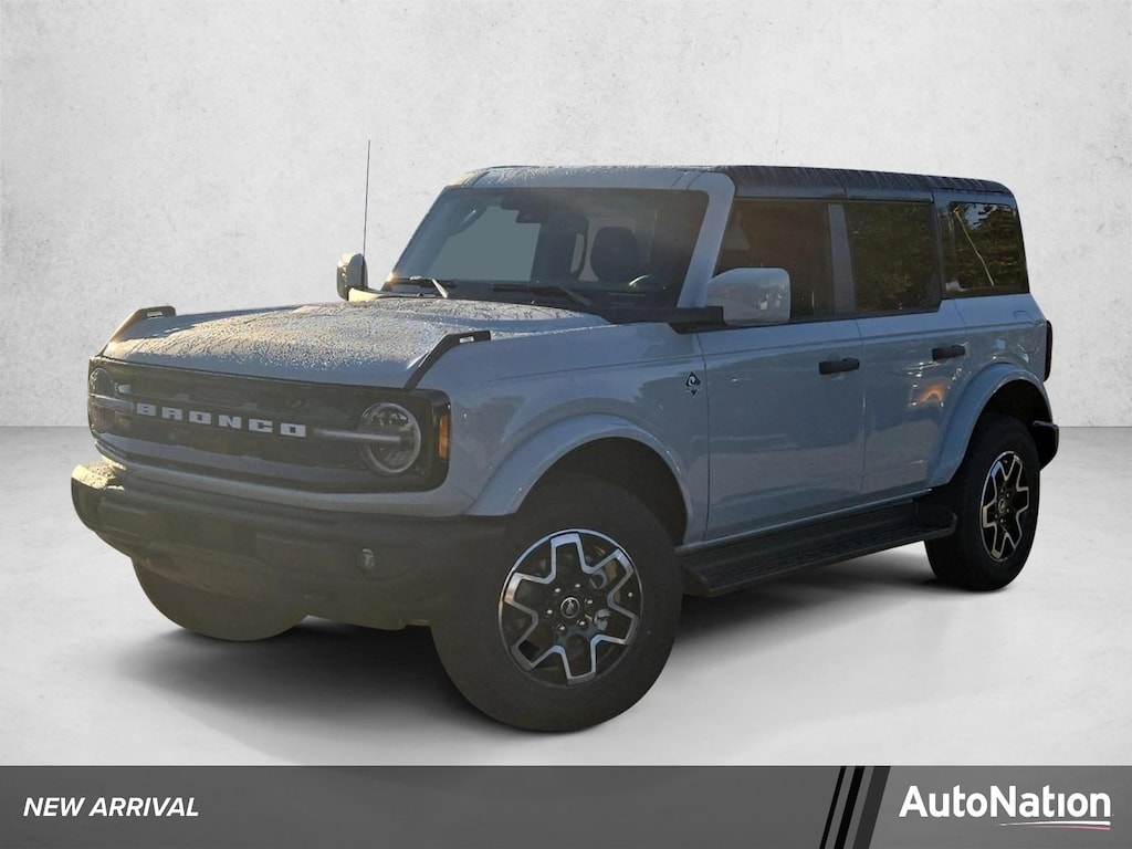New 2026 Ford Bronco Outer Banks SUV