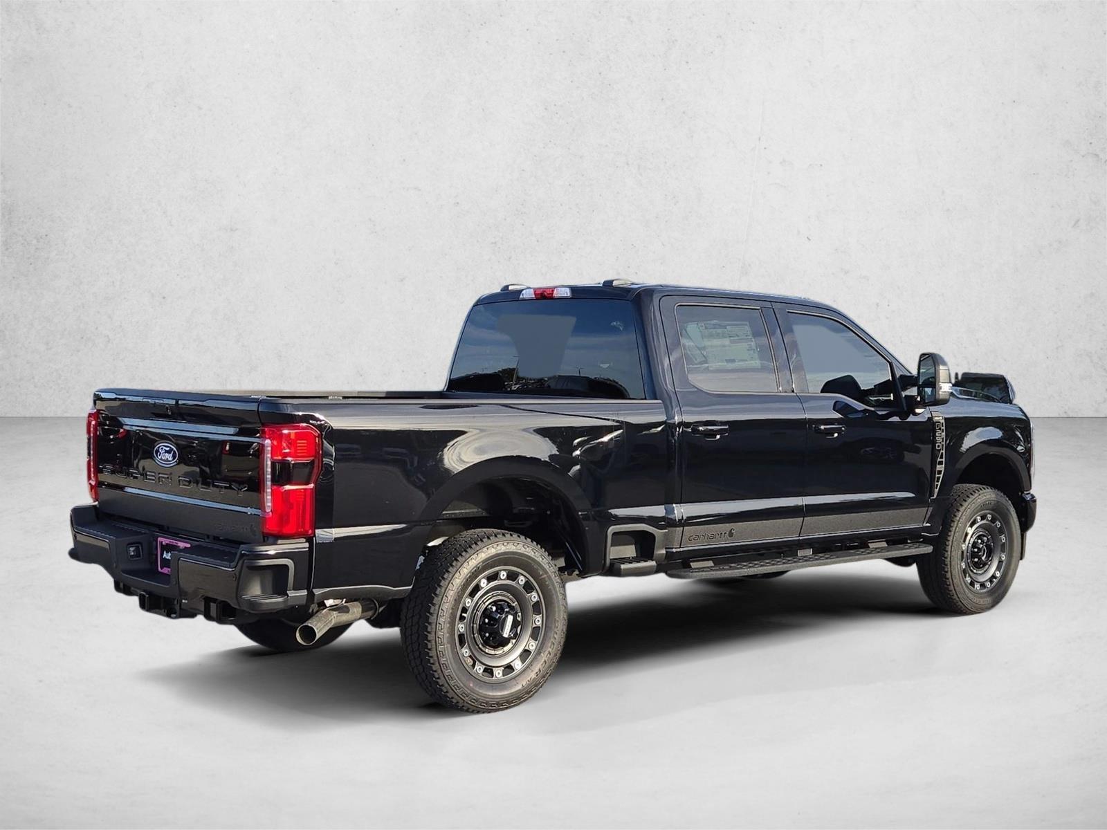 New 2027 Ford F-250 XLT Truck Crew Cab