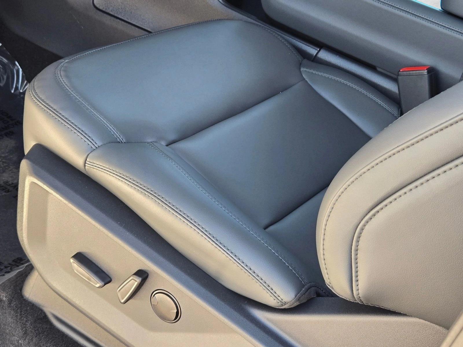 New 2026 Ford Expedition Active SUV