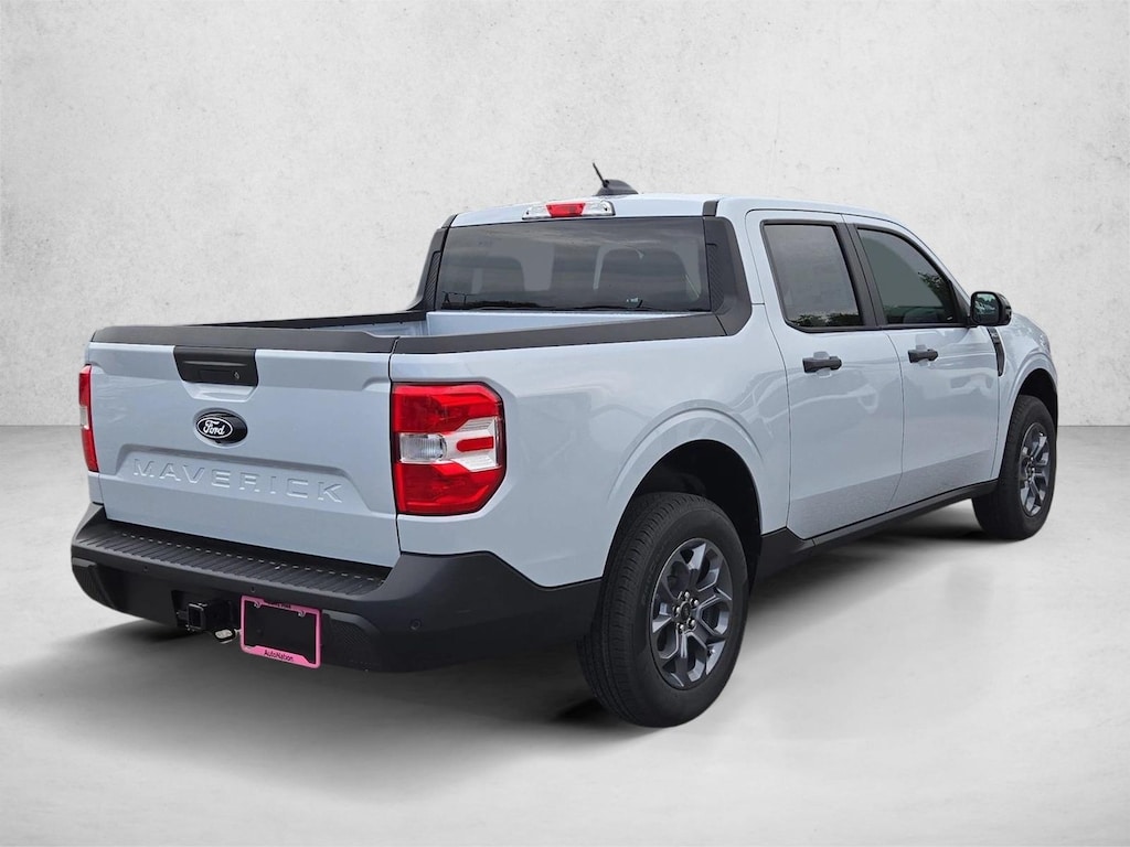 New 2026 Ford Maverick XLT Truck SuperCrew