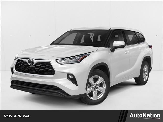 Used 2022 Toyota Highlander LE SUV