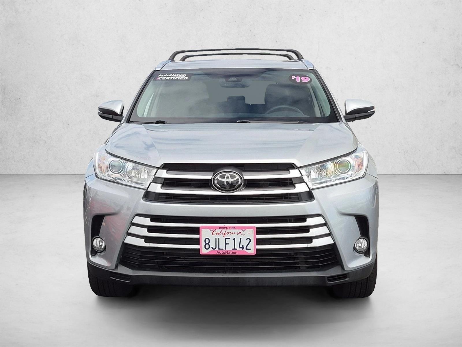 Used 2019 Toyota Highlander XLE V6 SUV