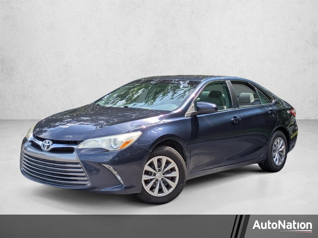 Used 2017 Toyota Camry LE 4dr Car