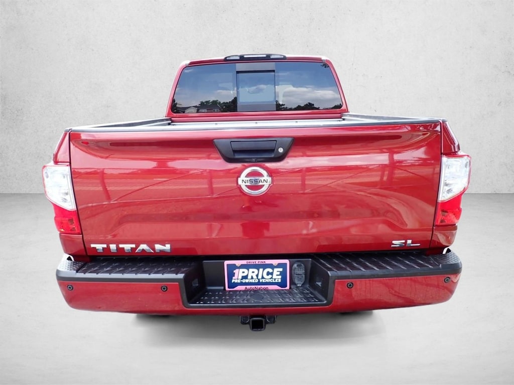 Used 2018 Nissan Titan SL Truck Crew Cab