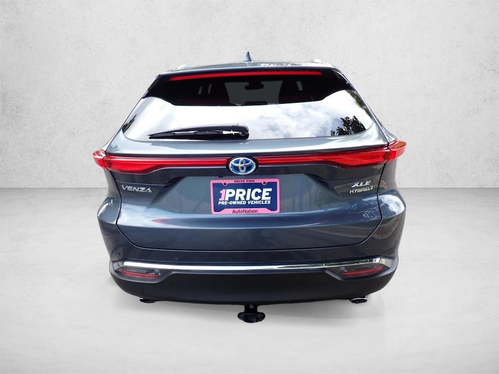 Certified 2022 Toyota Venza XLE SUV