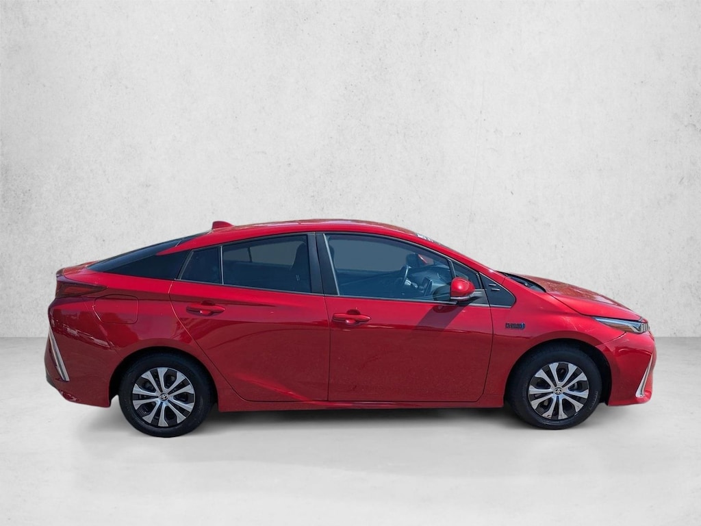 Used 2022 Toyota Prius Prime XLE Hatchback