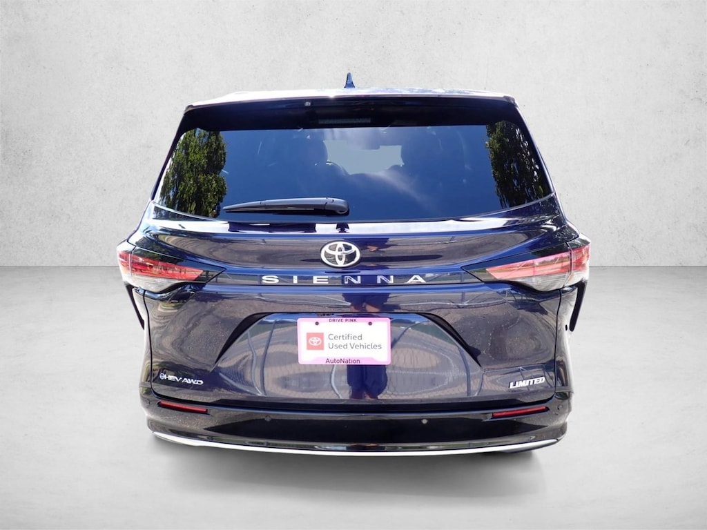 Certified 2026 Toyota Sienna Limited 7 Passenger Van Passenger Van