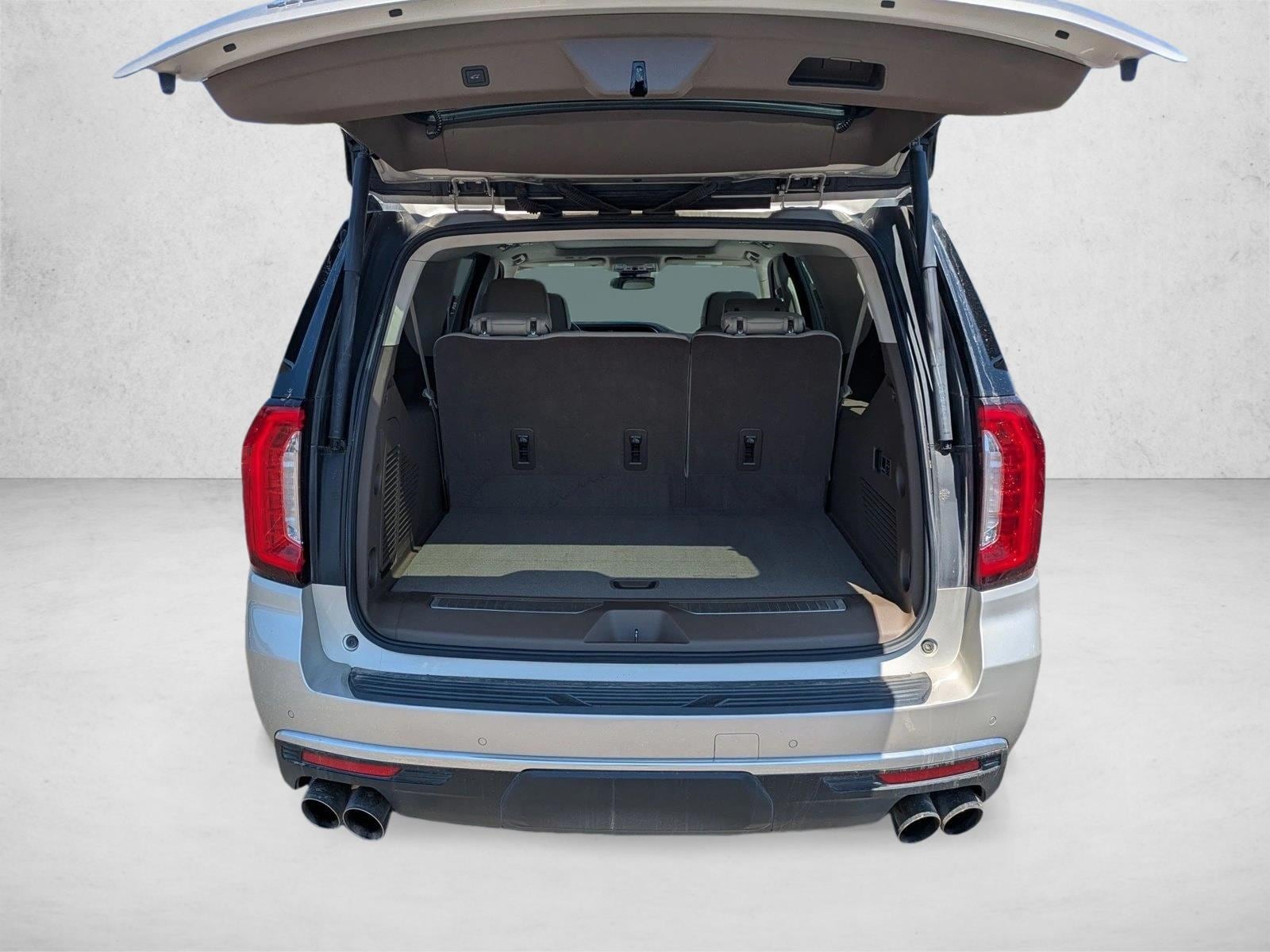 2023 GMC Yukon XL Denali - Photo 6