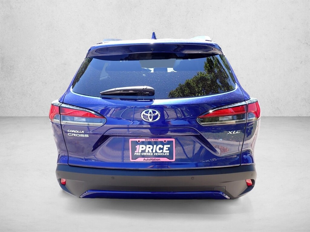 Used 2024 Toyota Corolla Cross XLE SUV