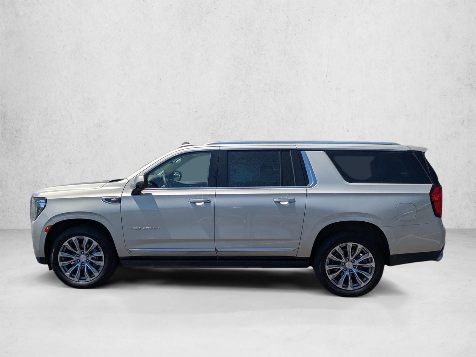 2023 GMC Yukon XL Denali - Photo 9
