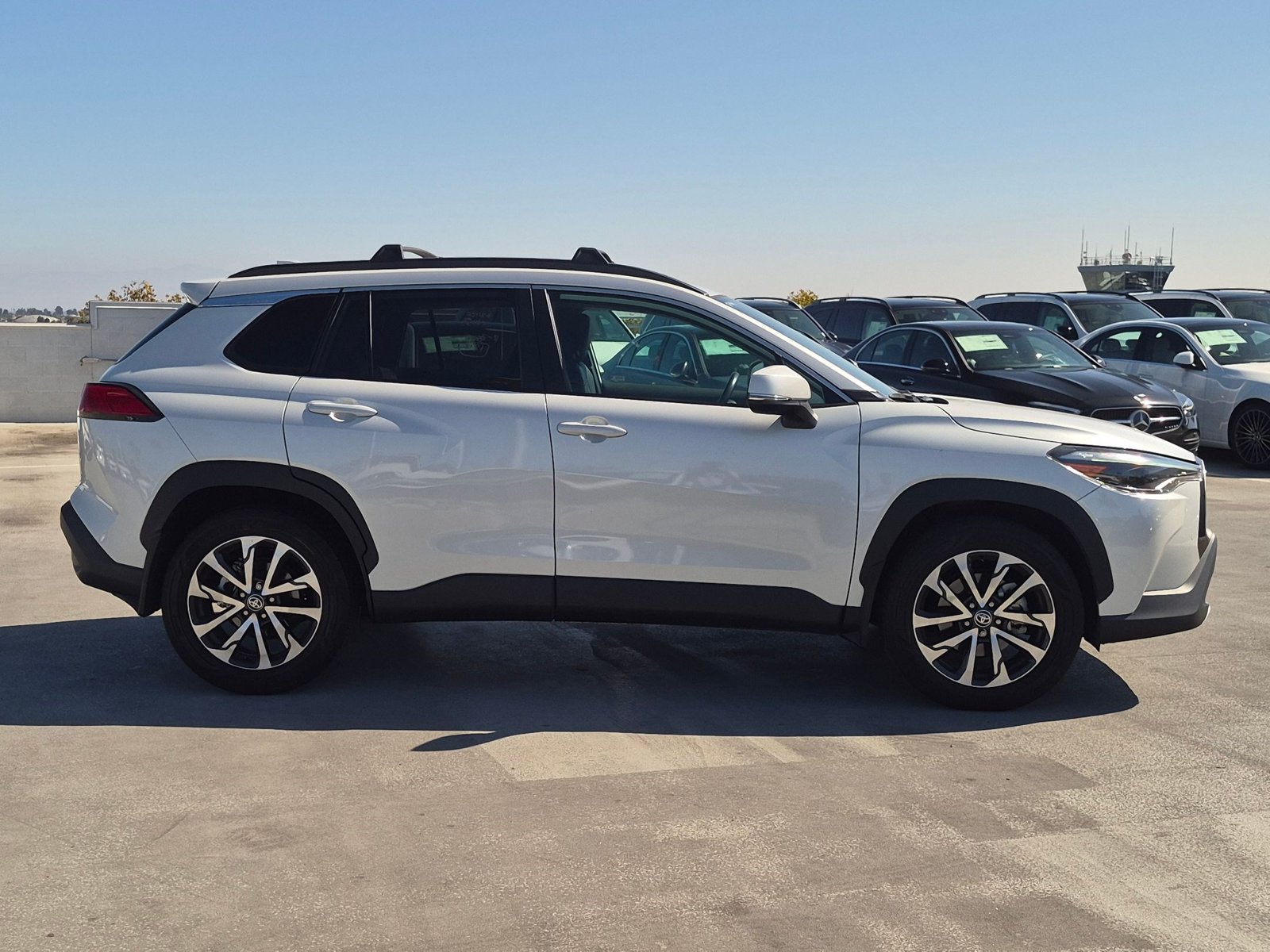 Used 2023 Toyota Corolla Cross XLE SUV