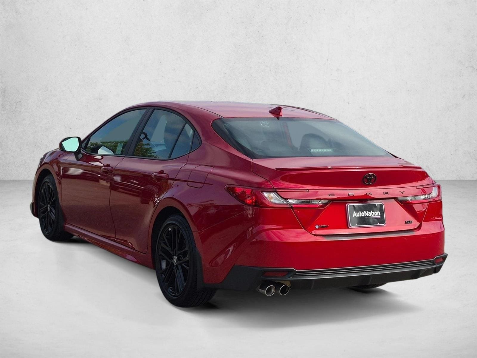2025 Toyota Camry SE - Photo 8