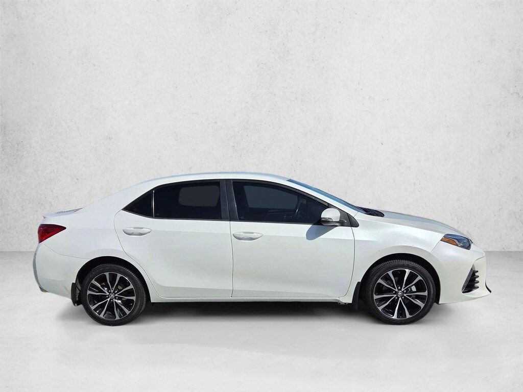 Used 2019 Toyota Corolla SE Sedan