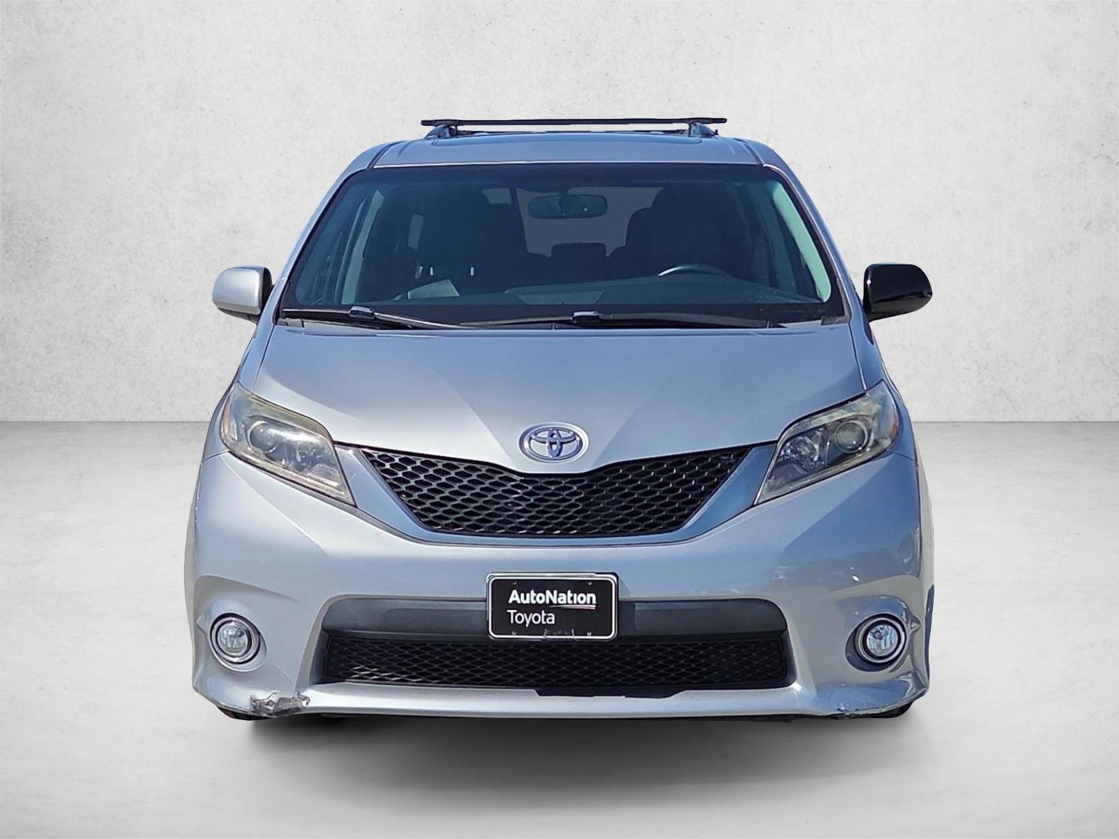 Used 2017 Toyota Sienna SE 8 Passenger Van