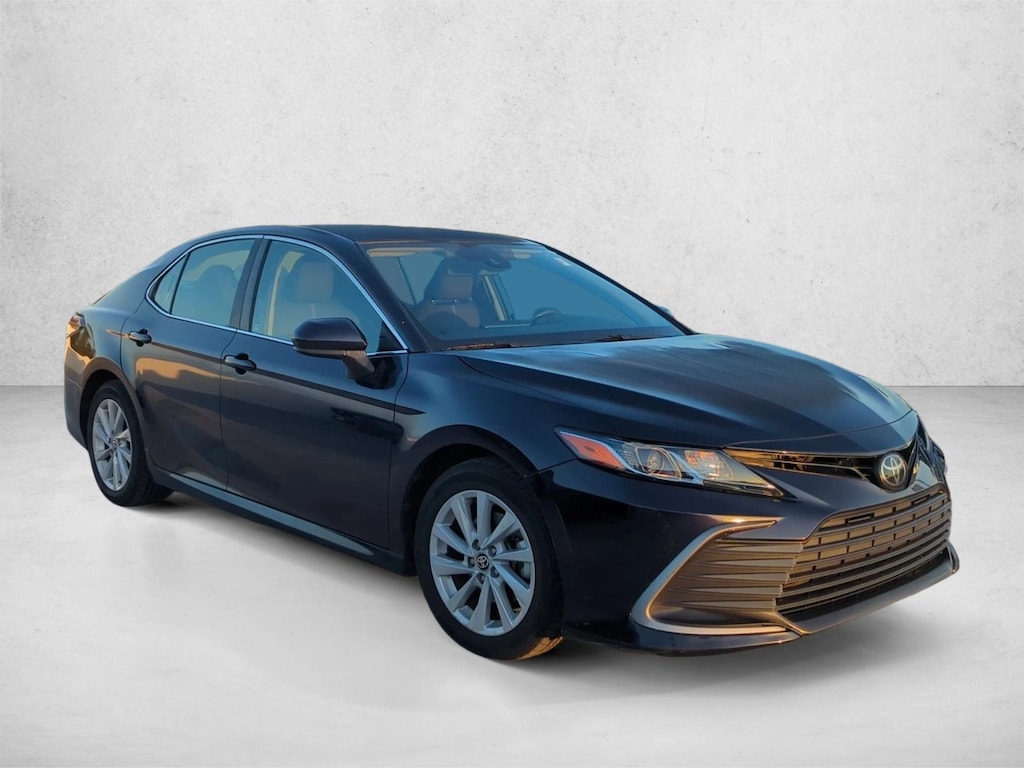 Used 2022 Toyota Camry LE Sedan