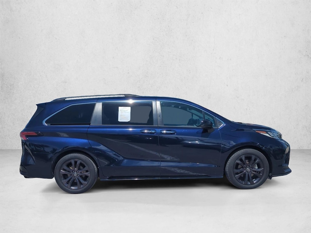 Certified 2022 Toyota Sienna XSE 7 Passenger Van Passenger Van