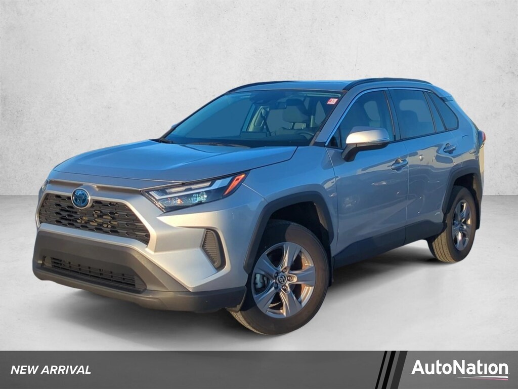 Used 2024 Toyota RAV4 Hybrid XLE SUV