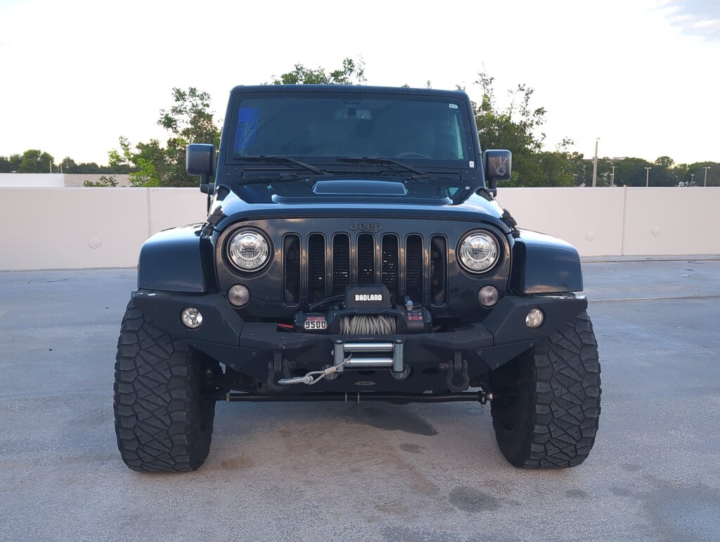 Used 2017 Jeep Wrangler JK Unlimited Sahara 4x4 SUV