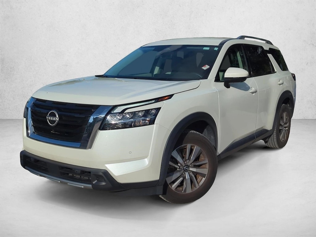 Used 2023 Nissan Pathfinder SL SUV