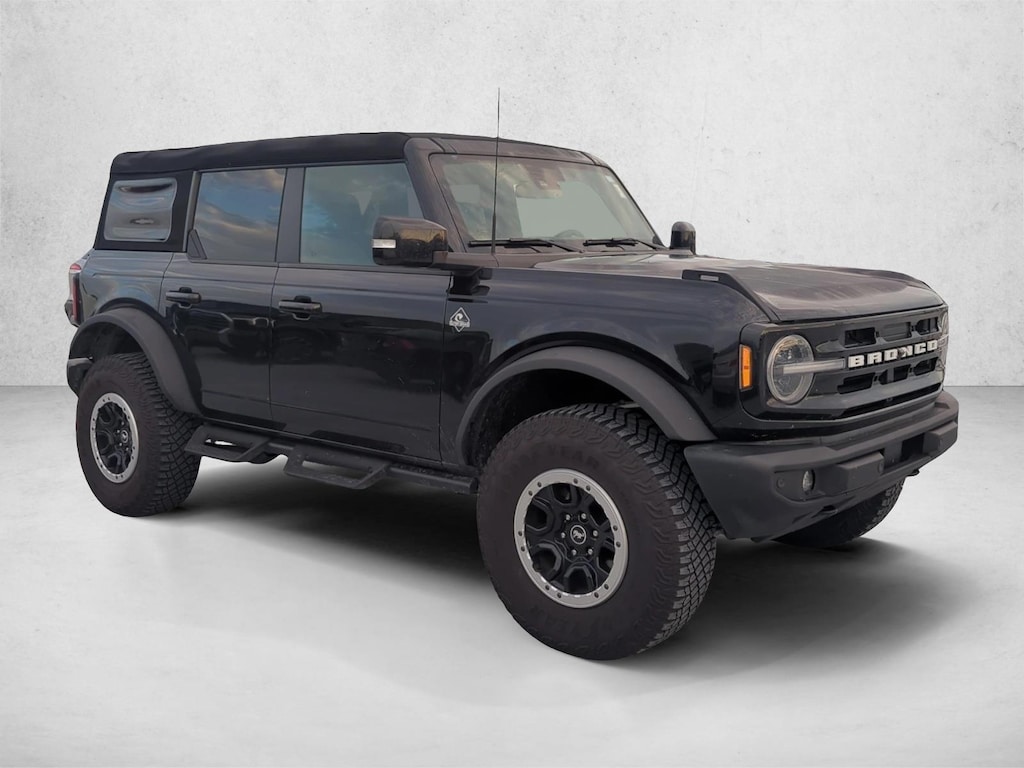 Used 2023 Ford Bronco SUV