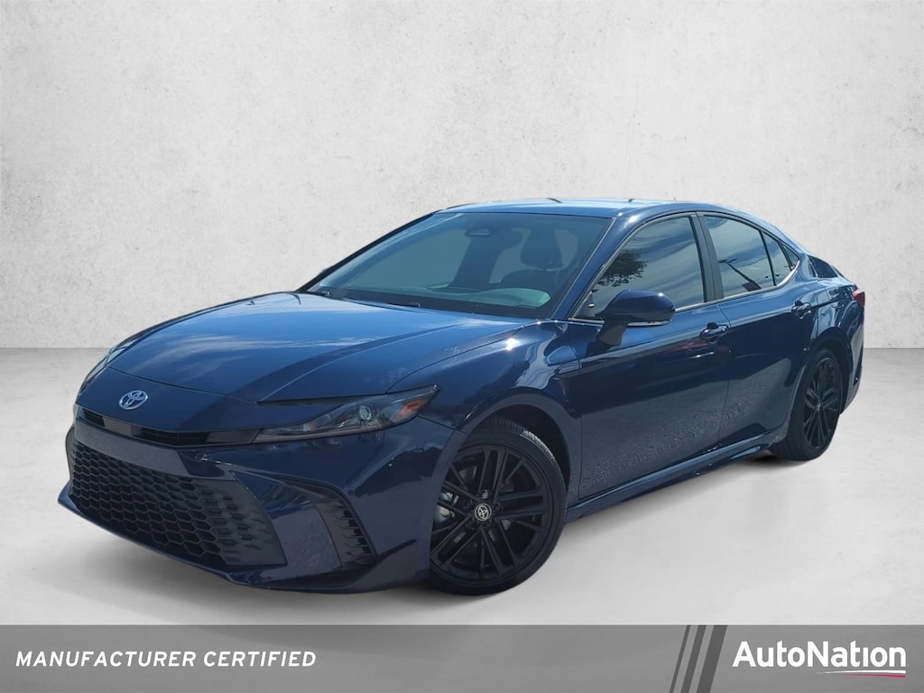 Used 2026 Toyota Camry SE Sedan