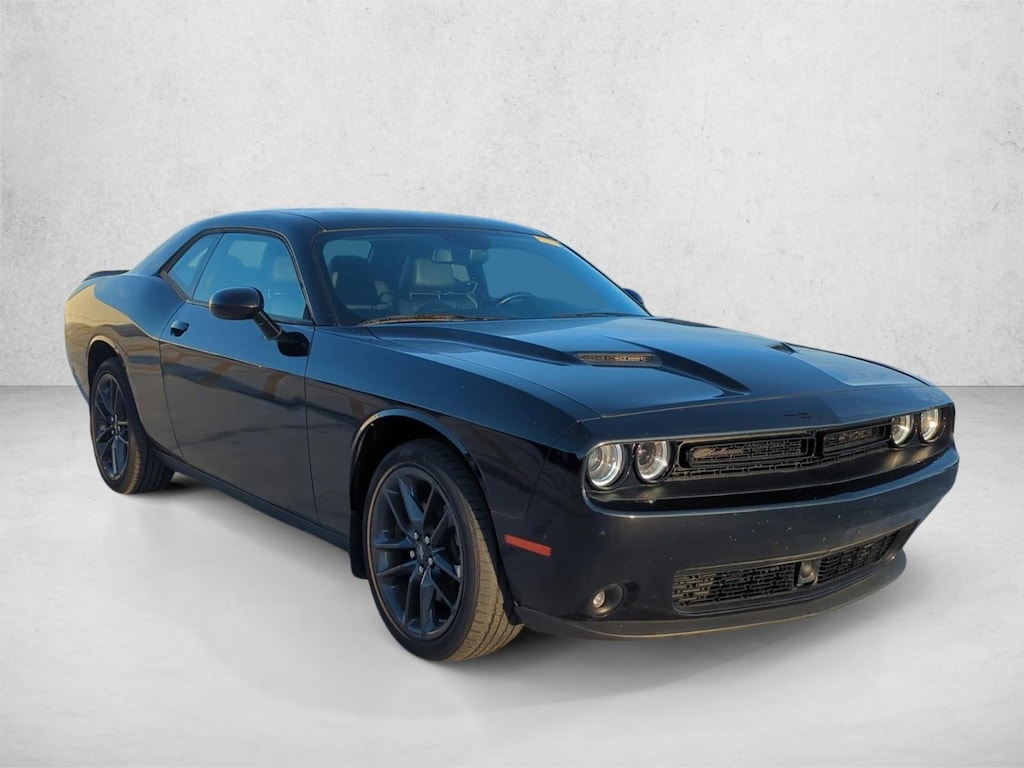 Used 2021 Dodge Challenger SXT Coupe