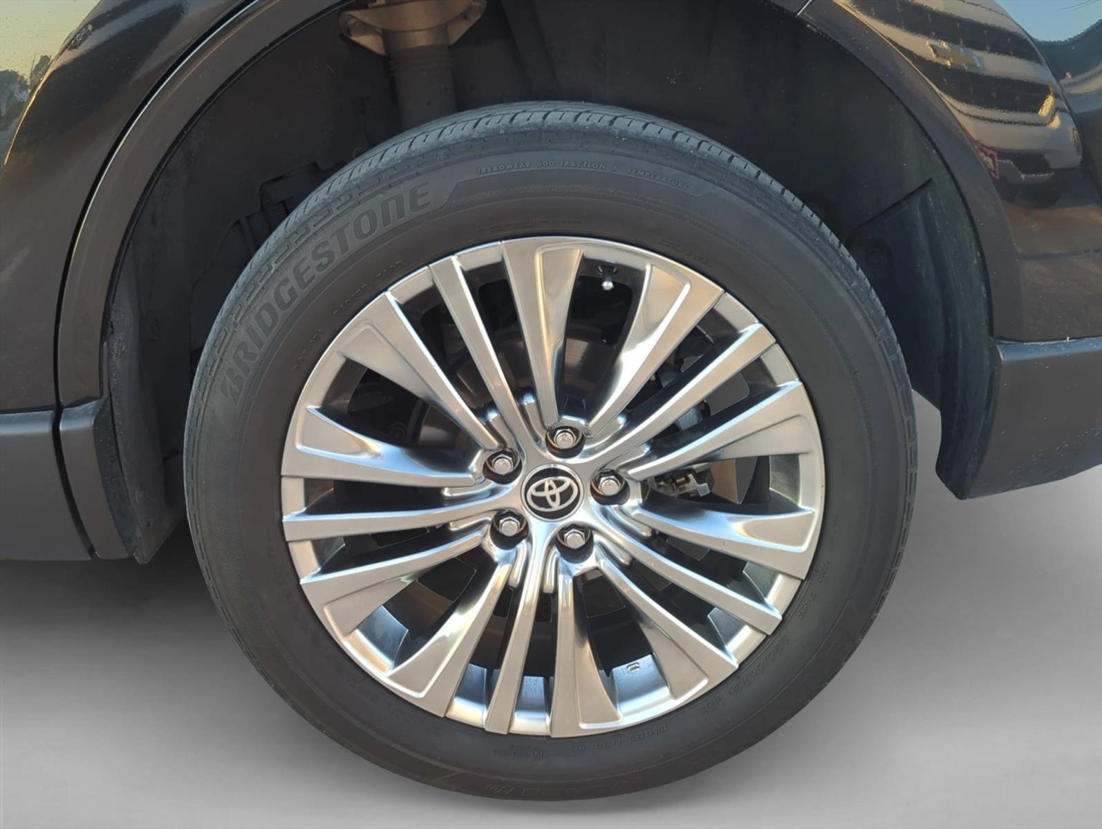 Certified 2021 Toyota Venza Limited SUV