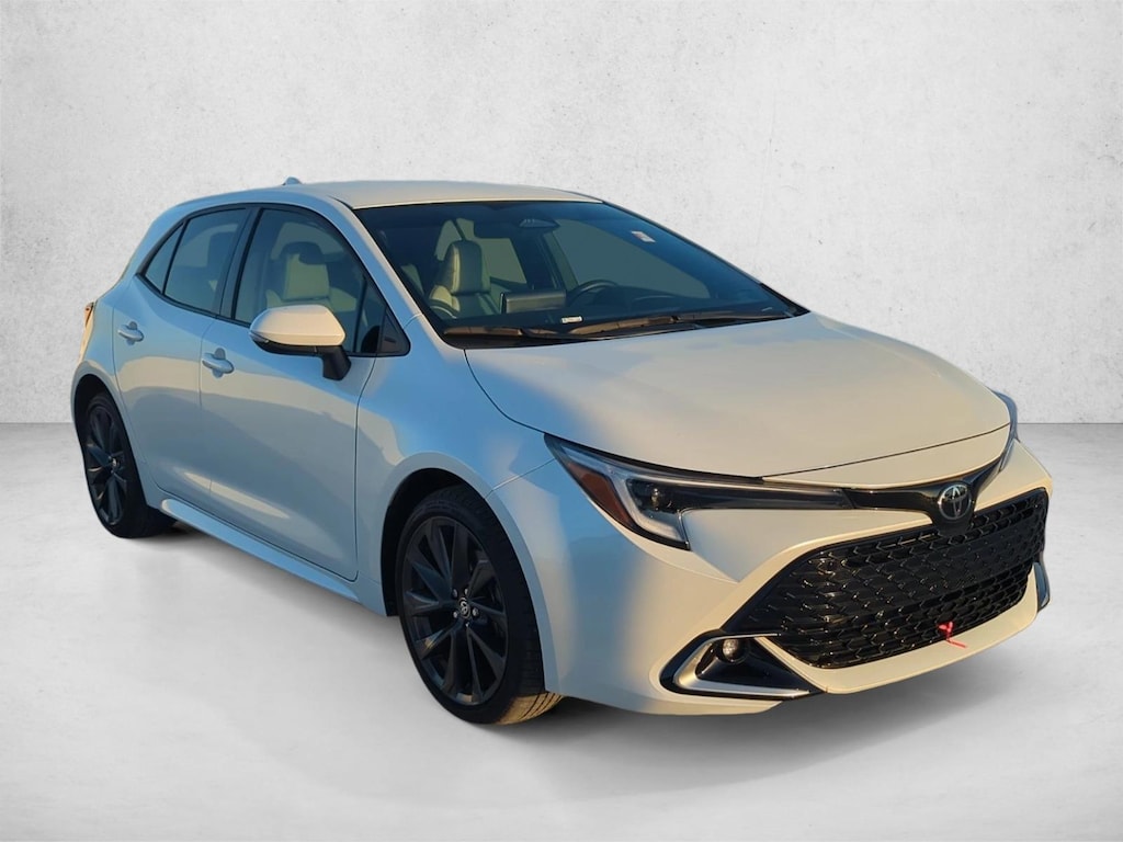 Certified 2025 Toyota Corolla Hatchback XSE Hatchback