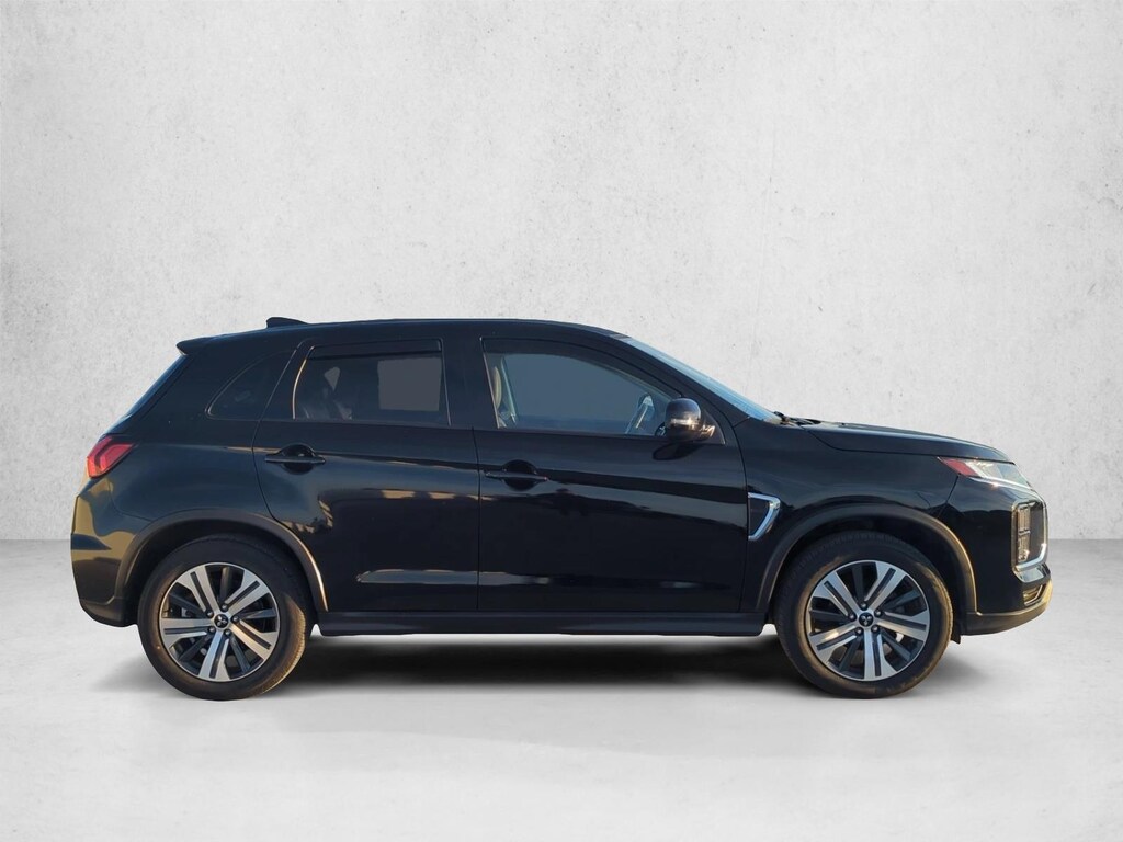 Used 2023 Mitsubishi Outlander Sport 2.0 SE SUV