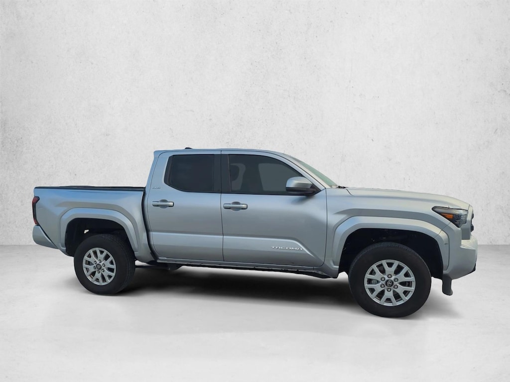 Used 2025 Toyota Tacoma SR5 Truck Double Cab