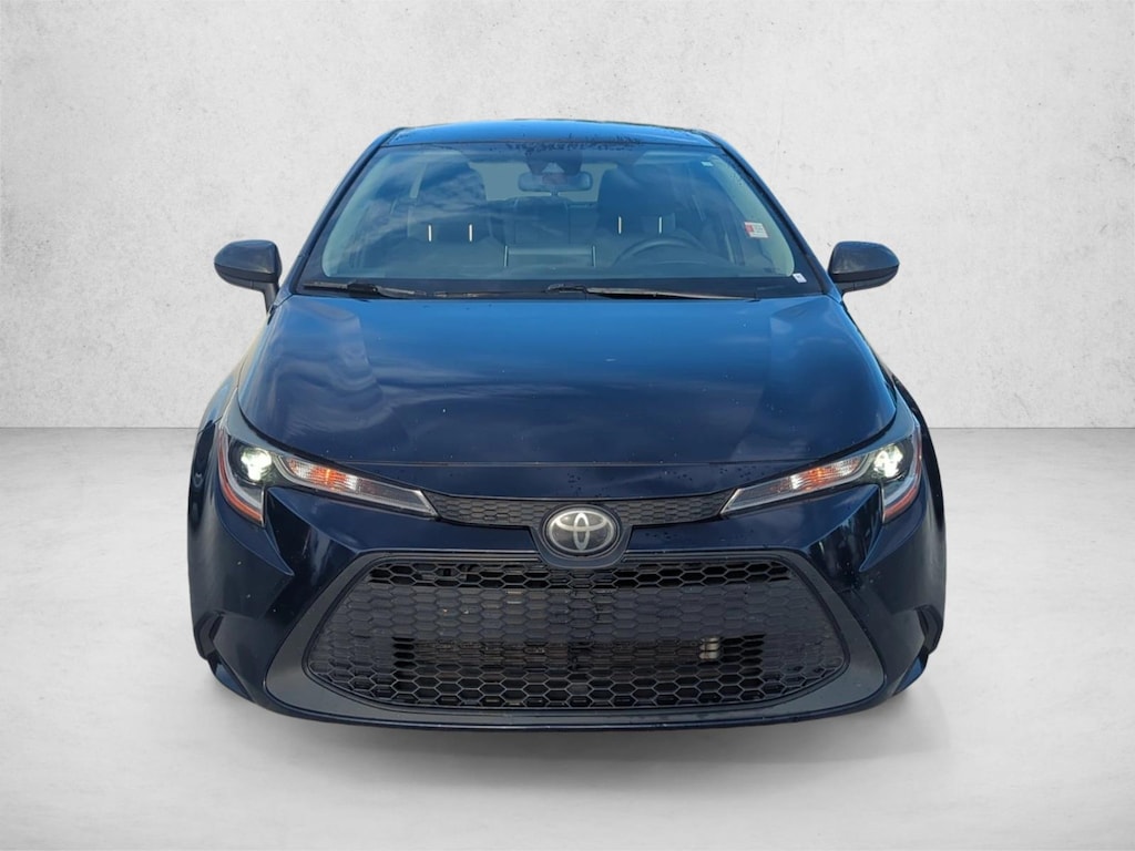 Used 2020 Toyota Corolla LE Sedan
