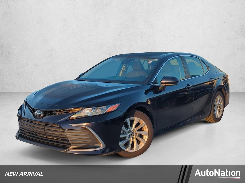 Used 2022 Toyota Camry LE Sedan