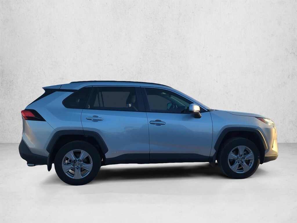Used 2024 Toyota RAV4 Hybrid XLE SUV