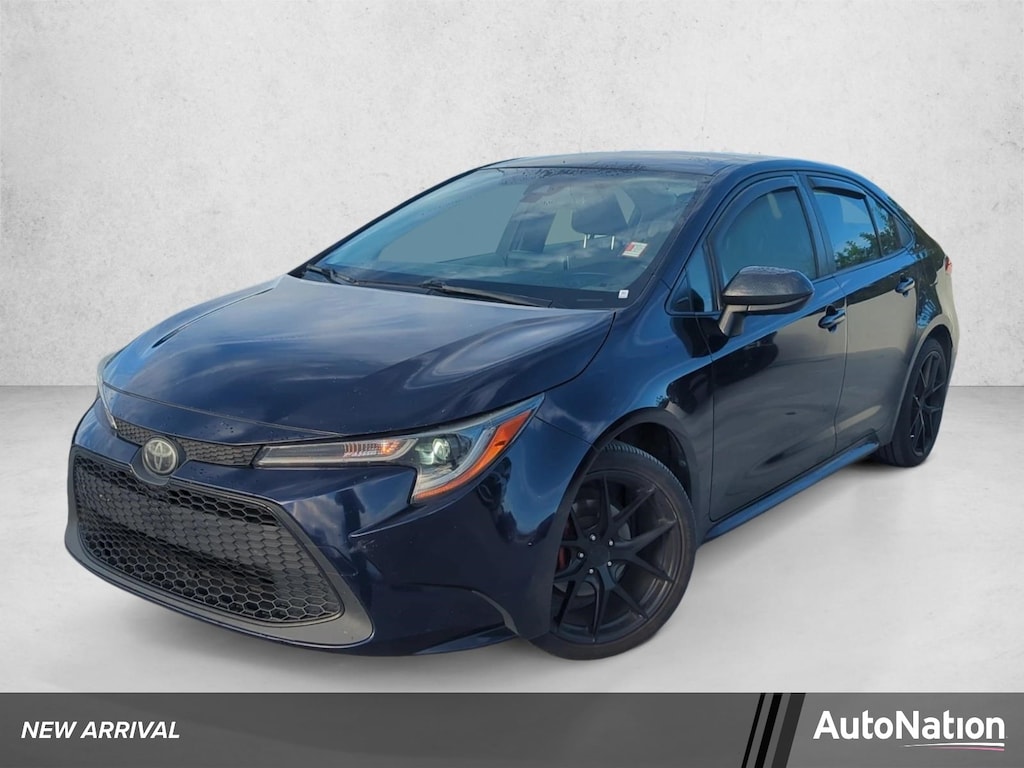 Used 2020 Toyota Corolla LE Sedan