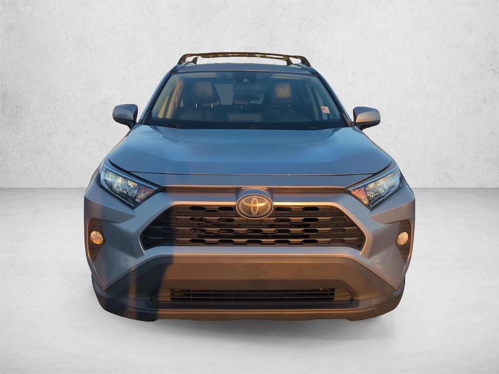 Used 2020 Toyota RAV4 XLE SUV
